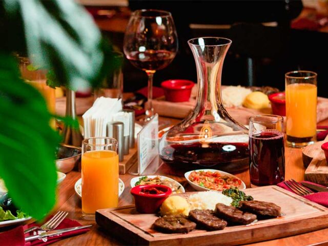 Impostos em um restaurante: como pagar menos tributos?